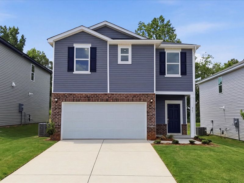 Front exterior of a new home in Pleasant Brook, Greenville, SC, highlighting curb appeal (Image 1). Front exterior of a new home in Pleasant Brook, Greenville, SC, highlighting curb appeal (Image 1).