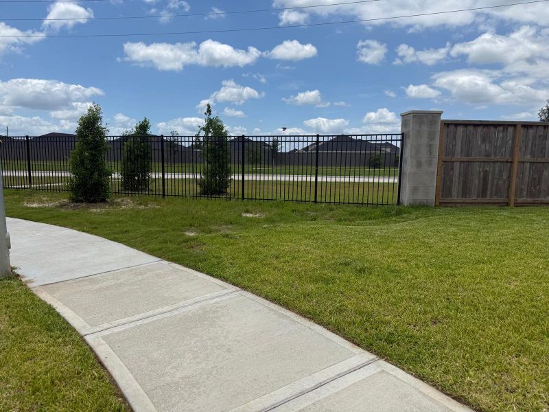 Community amenities in Evergreen, Rosenberg (Image 10). Community amenities in Evergreen, Rosenberg (Image 10).