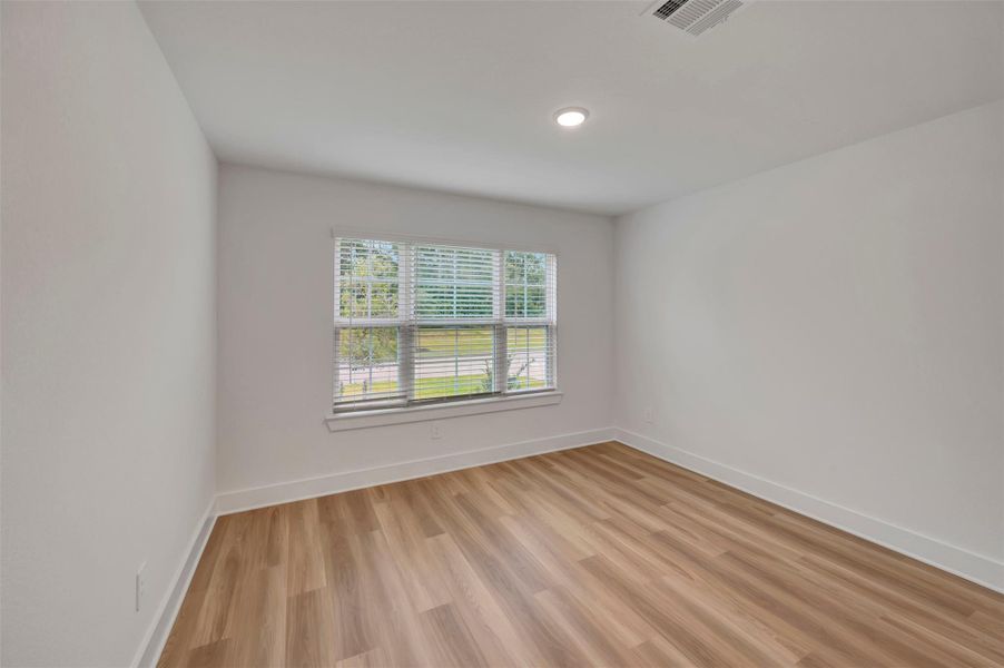 Spacious, unfurnished interior of a new home in Moran Ranch, Willis (Image 23). Spacious, unfurnished interior of a new home in Moran Ranch, Willis (Image 23).