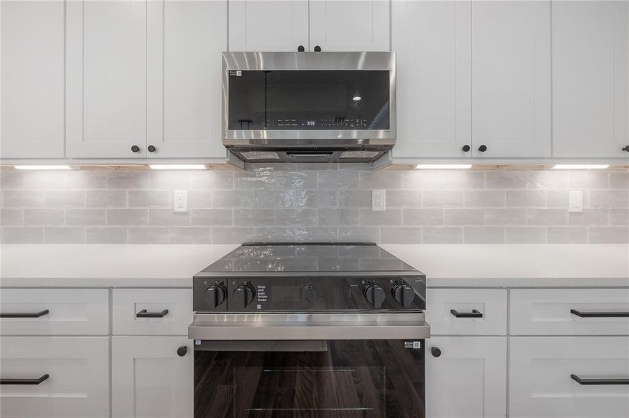 Close-up of interior finishes inside a home in , Tampa (Image 21). Close-up of interior finishes inside a home in , Tampa (Image 21).