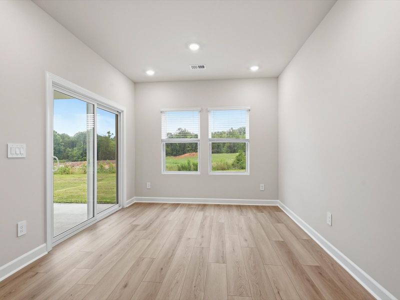 Spacious, unfurnished interior of a new home in Vickery Station, Woodruff (Image 10). Spacious, unfurnished interior of a new home in Vickery Station, Woodruff (Image 10).