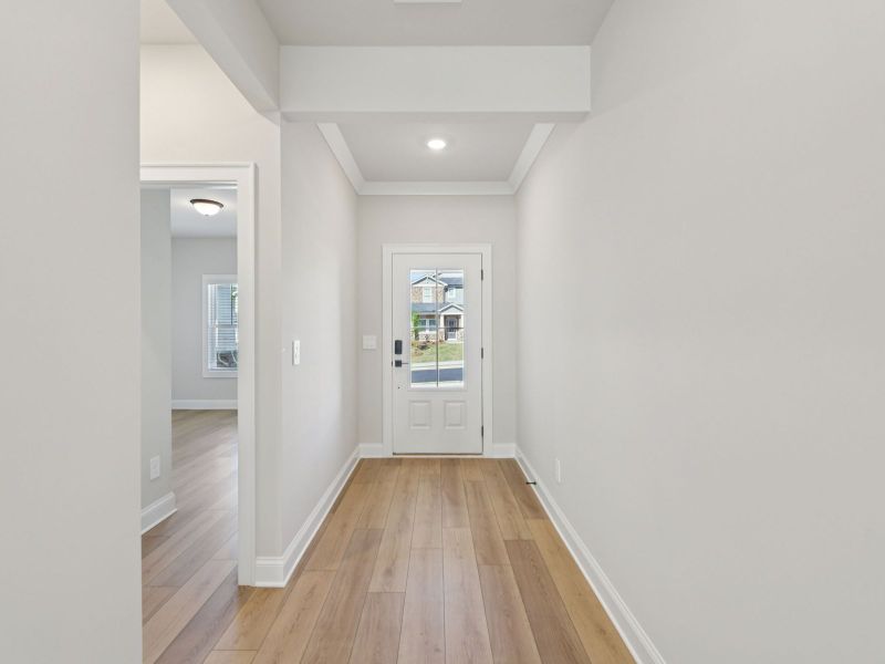 Spacious, unfurnished interior of a new home in River Pointe, Monroe (Image 23).