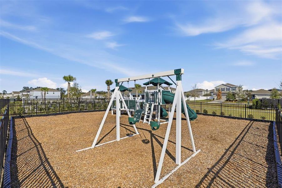 Community amenities in Lakewood Park, Deland (Image 36). Community amenities in Lakewood Park, Deland (Image 36).