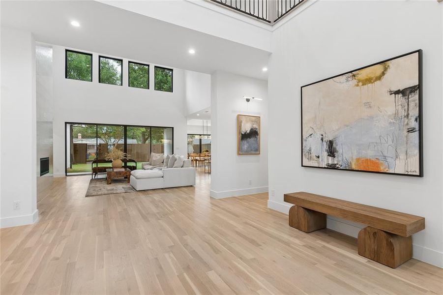 Furnished interior view inside a new home in , Dallas (Image 18).