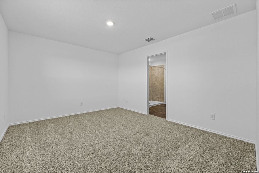 Spacious, unfurnished interior of a new home in Riverstone at Westpointe, San Antonio (Image 10).
