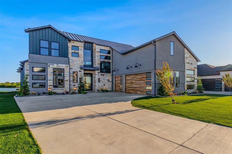 Front exterior of a new home in , Heath, TX, highlighting curb appeal (Image 20).