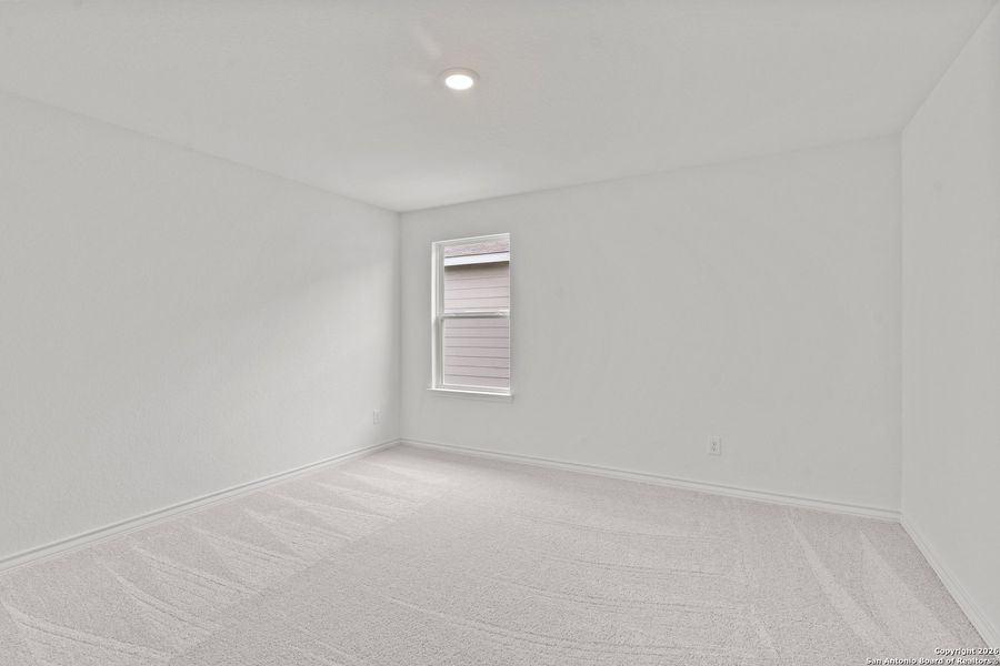 Spacious, unfurnished interior of a new home in Horizon Ridge, San Antonio (Image 19).