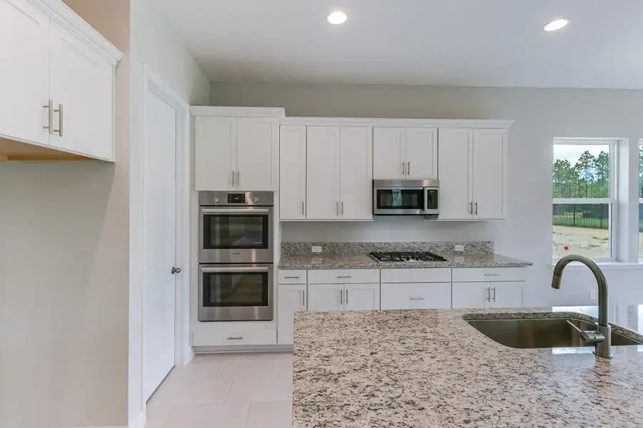 Representative furnished interior of a home built from the Washington by Riverside Homes in Sagebrush at EverRange, Jacksonville (Image 8).
