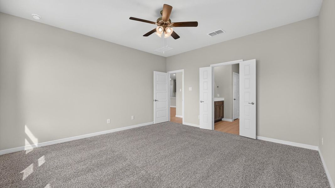 Representative unfurnished interior of a home built from the Crownpoint by D.R. Horton in Morningstar, Aledo (Image 22). Representative unfurnished interior of a home built from the Crownpoint by D.R. Horton in Morningstar, Aledo (Image 22).