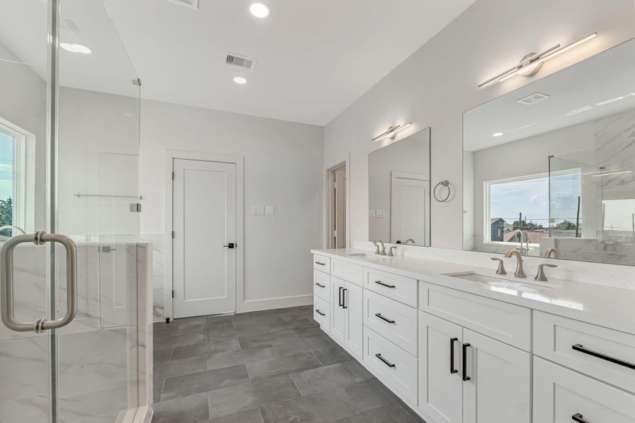Furnished interior view inside a new home in , Houston (Image 5).