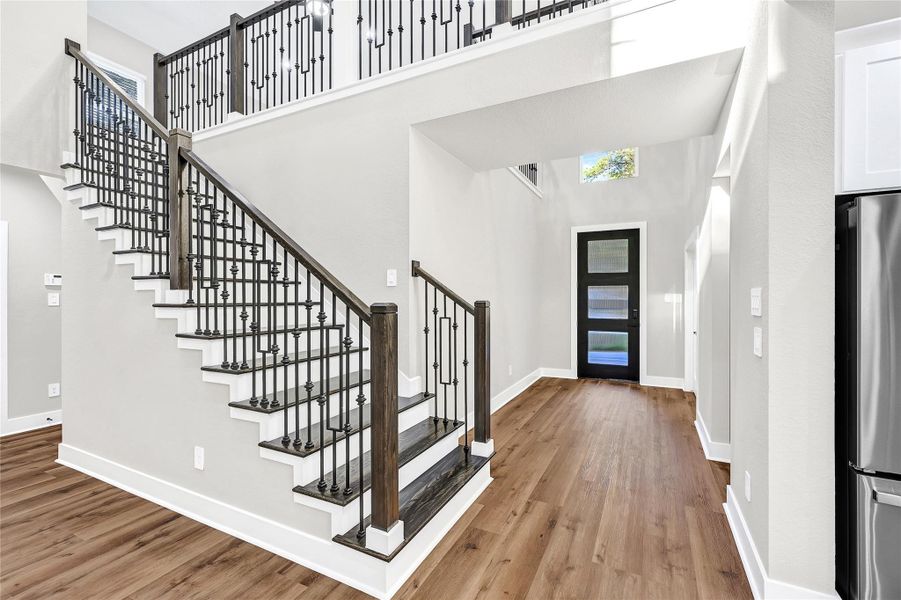 Spacious, unfurnished interior of a new home in , Montgomery (Image 27).