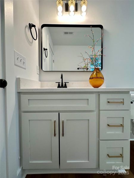 Close-up of interior finishes inside a home in , Granite Falls (Image 20).