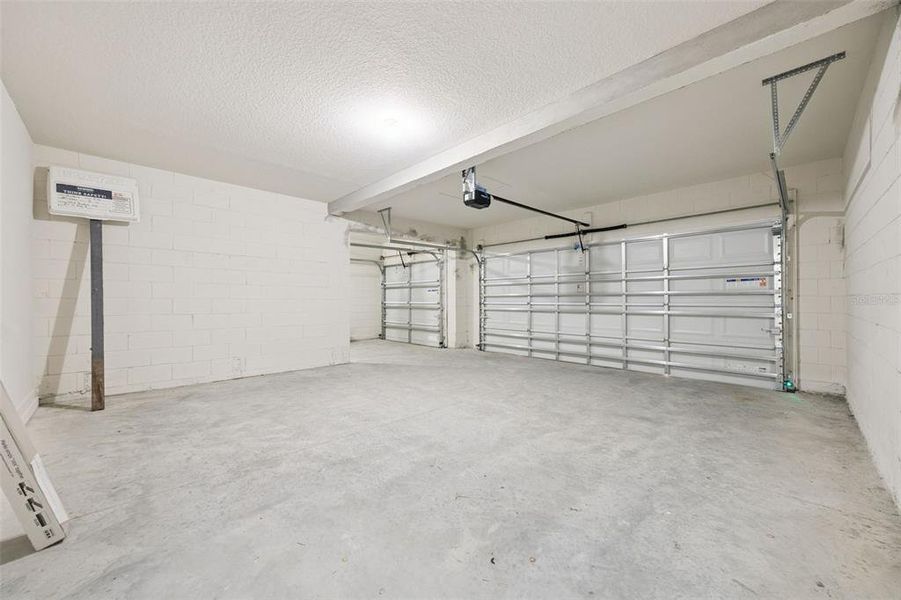 Spacious, unfurnished interior of a new home in Bradbury Estates, Sanford (Image 18).