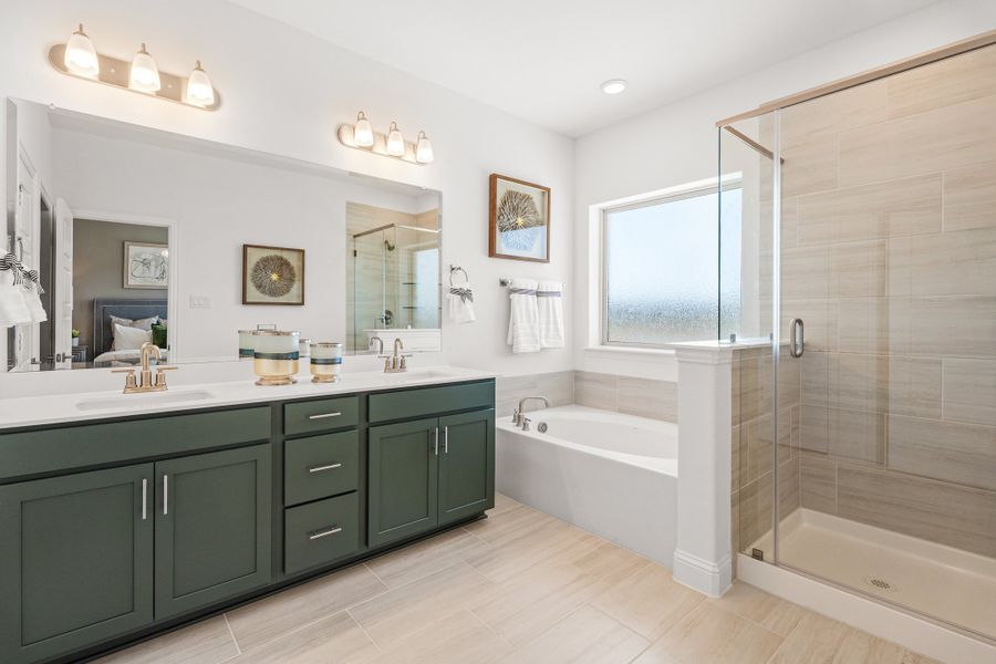 Representative furnished interior of a home built from the Princeton by Beazer Homes in Waterbend, Euless (Image 10).