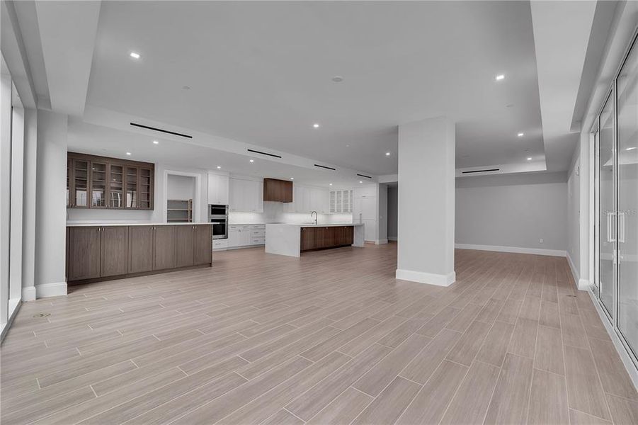 Spacious, unfurnished interior of a new home in , Sarasota (Image 18). Spacious, unfurnished interior of a new home in , Sarasota (Image 18).