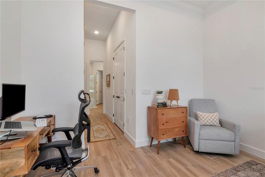 Furnished interior view inside a new home in , Apollo Beach (Image 7). Furnished interior view inside a new home in , Apollo Beach (Image 7).