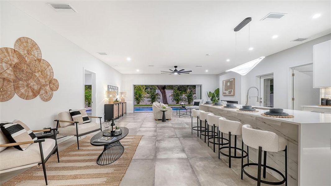 Community amenities in , Sarasota (Image 75).