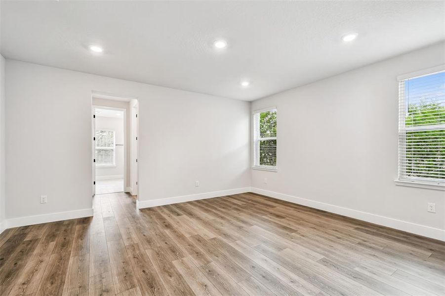 Spacious, unfurnished interior of a new home in , Tampa (Image 37). Spacious, unfurnished interior of a new home in , Tampa (Image 37).