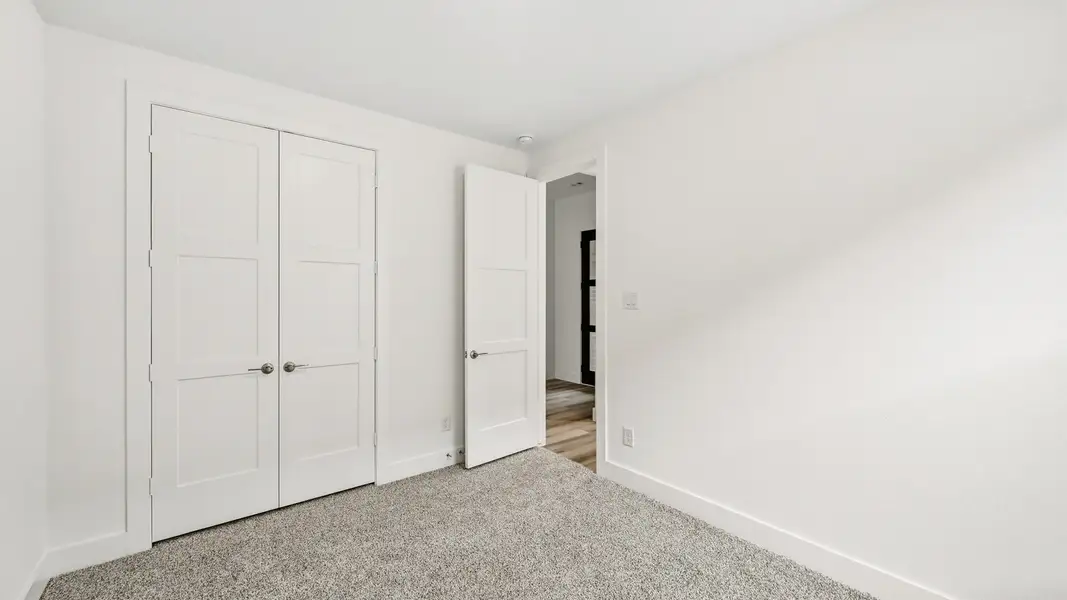 Spacious, unfurnished interior of a new home in Mill Creek Estates, Magnolia (Image 21).