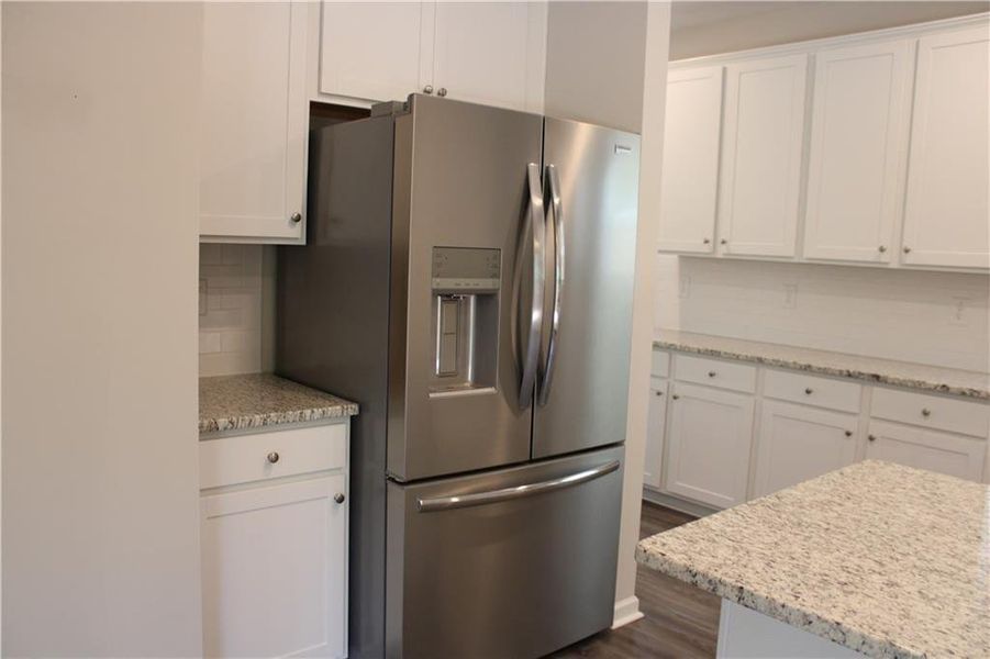 Furnished interior view inside a new home in , Dallas (Image 5). Furnished interior view inside a new home in , Dallas (Image 5).