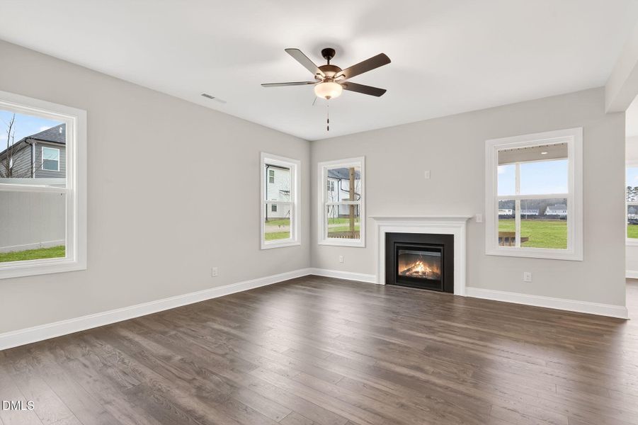 Ral_Knightdale_530 (11)