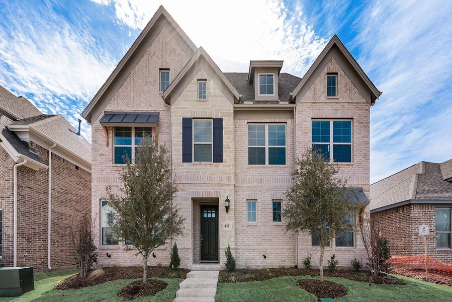 Image 24 representing the Royal Whitehall II by Grand Homes in Prairie Ridge, Venus, TX. Image 24 representing the Royal Whitehall II by Grand Homes in Prairie Ridge, Venus, TX.