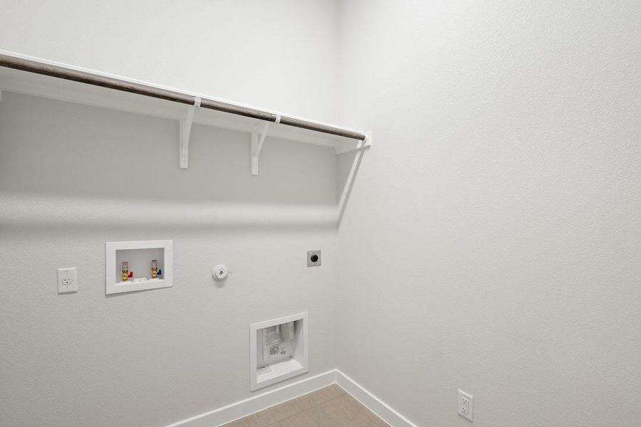 Spacious, unfurnished interior of a new home in Arbor Collection at Heritage, Dripping Springs (Image 34). Spacious, unfurnished interior of a new home in Arbor Collection at Heritage, Dripping Springs (Image 34).