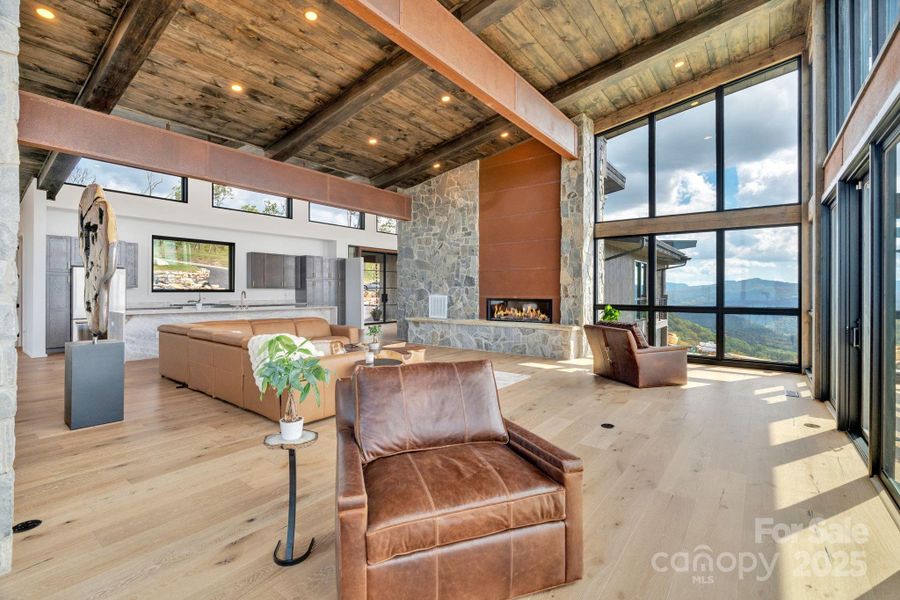 Community amenities in , Banner Elk (Image 35).