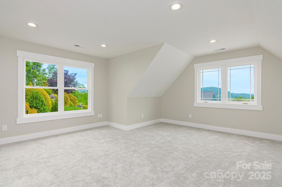Upper Bedroom
