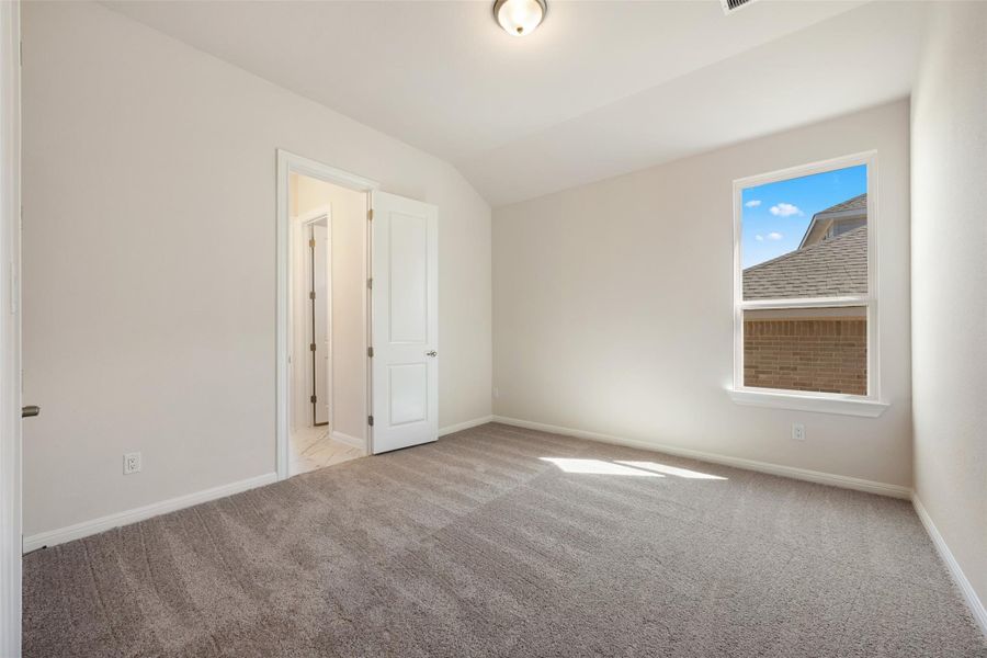 Representative images and renderings are for illustrative purposes. Actual structural options and design finishes of home may vary. Representative images and renderings are for illustrative purposes. Actual structural options and design finishes of home may vary.