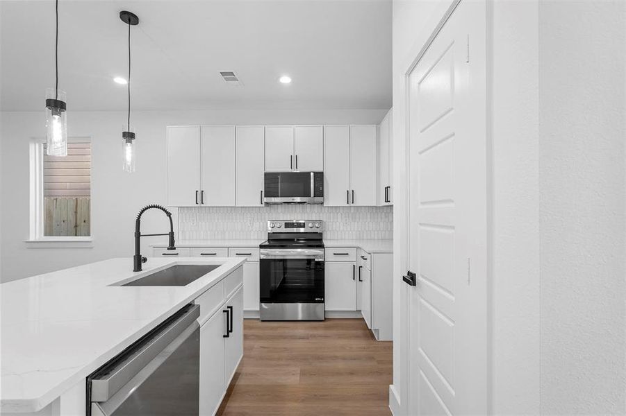 Furnished interior view inside a new home in , Dallas (Image 12).