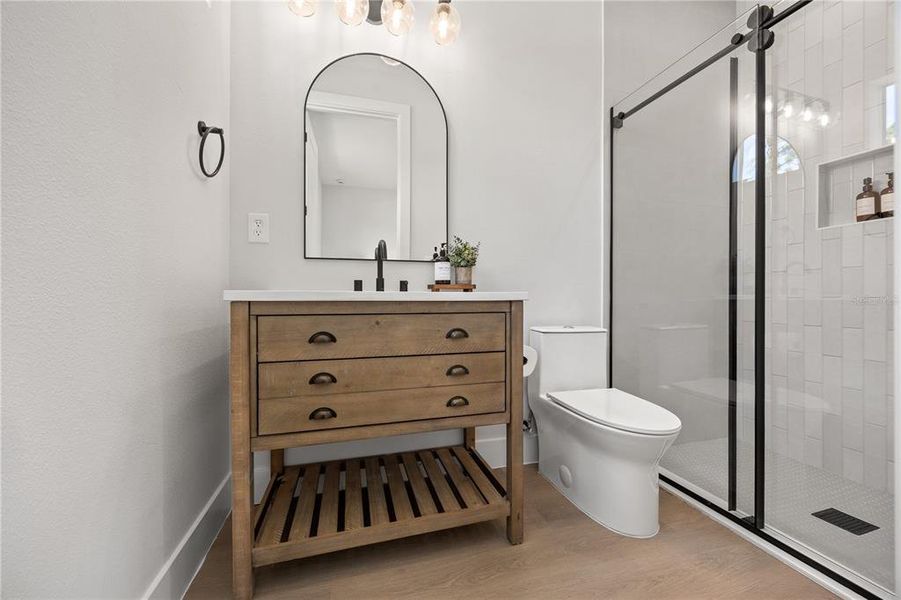 In-law Suite Full Bathroom In-law Suite Full Bathroom