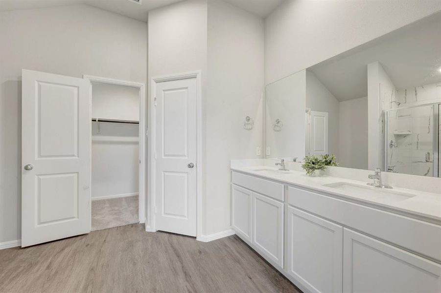 Furnished interior view inside a new home in Mobberly Farms, Pilot Point (Image 5).