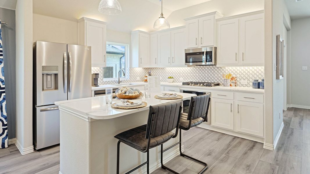 Furnished interior view inside a new home in Pebblebrook, Sherman (Image 8).