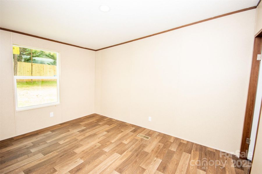 Spacious, unfurnished interior of a new home in , Statesville (Image 10).