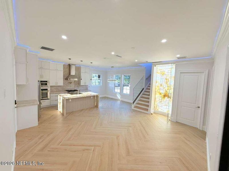 Image 74 of a home in .