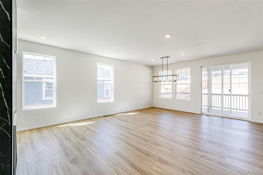 Spacious, unfurnished interior of a new home in Terrain Oak Valley, Castle Rock (Image 27).