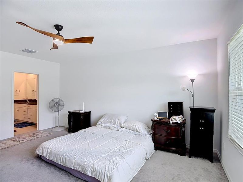 Furnished interior view inside a new home in , Lakeland (Image 17).