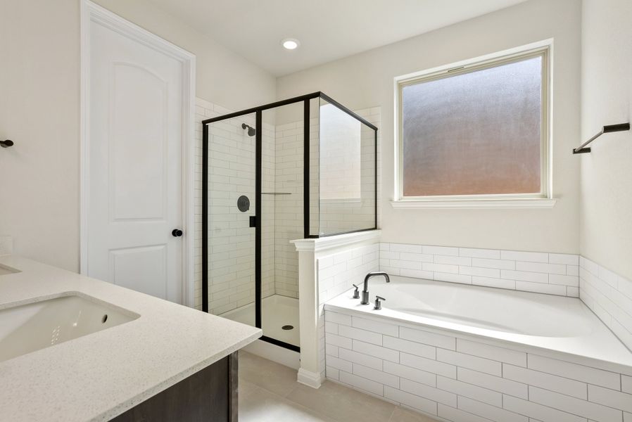 Representative furnished interior of a home built from the Texoma by Ashton Woods in The Colony 50s, Bastrop (Image 9).