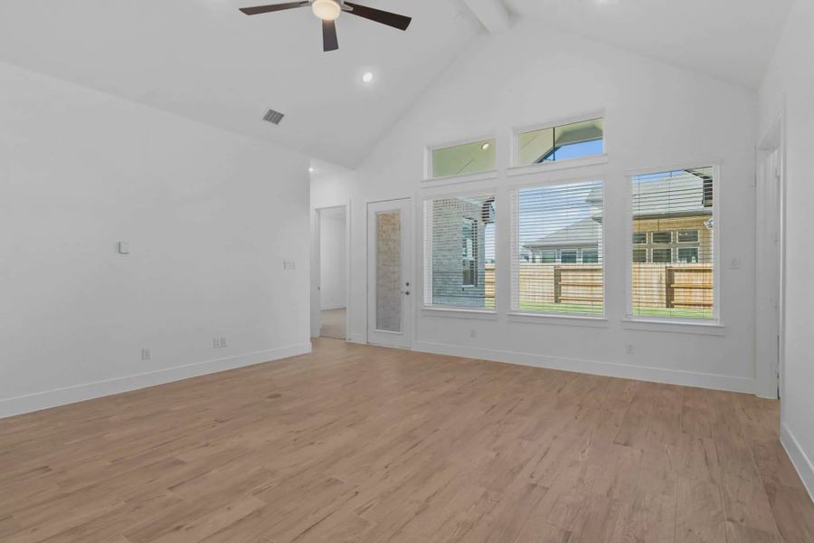 Representative unfurnished interior of a home built from the Brentwood by Chesmar Homes in Fulshear Lakes, Fulshear (Image 25).