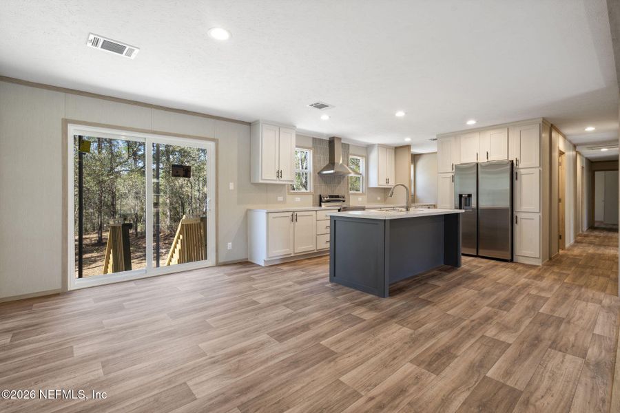 Furnished interior view inside a new home in , Keystone Heights (Image 12).
