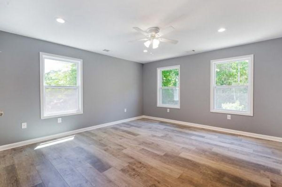 Spacious, unfurnished interior of a new home in , Carrollton (Image 20).