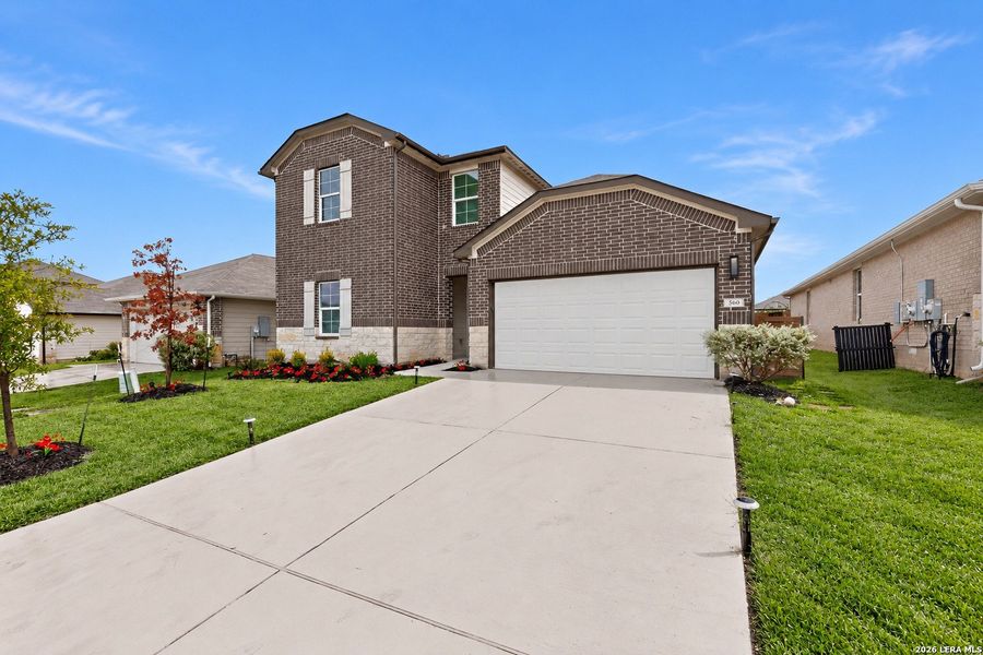 Front exterior of a new home in , Seguin, TX, highlighting curb appeal (Image 24). Front exterior of a new home in , Seguin, TX, highlighting curb appeal (Image 24).