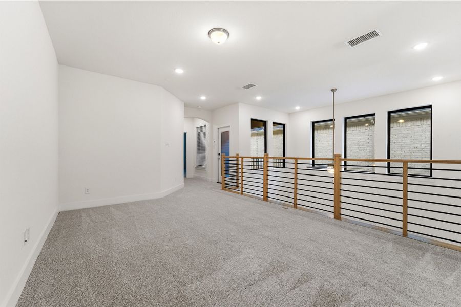Spacious, unfurnished interior of a new home in Craig Ranch, McKinney (Image 25). Spacious, unfurnished interior of a new home in Craig Ranch, McKinney (Image 25).