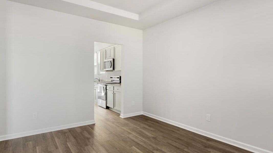 Spacious, unfurnished interior of a new home in Grayson Park, Leland (Image 16).