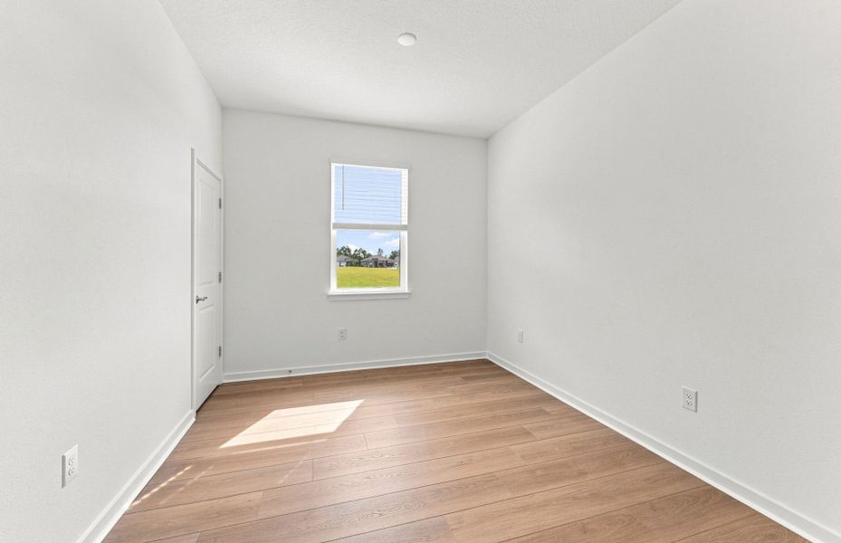 Spacious, unfurnished interior of a new home in Del Webb Sunchase, Parrish (Image 20).