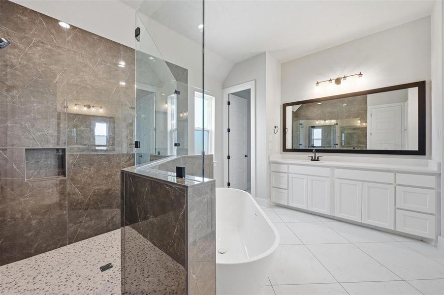 Furnished interior view inside a new home in Aledo Heights - Aledo ISD, Annetta South (Image 16).