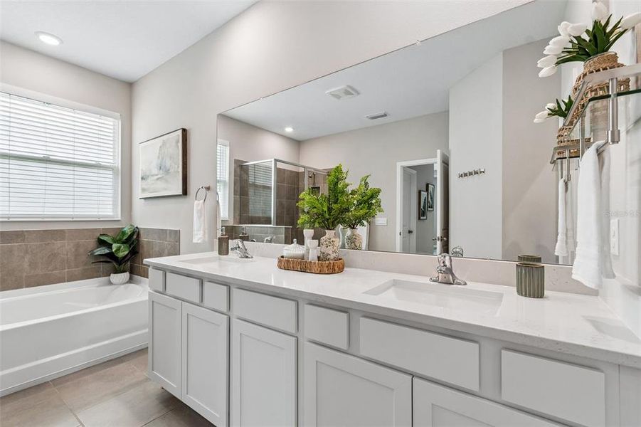 Furnished interior view inside a new home in Deerbrook, Land O' Lakes (Image 53).