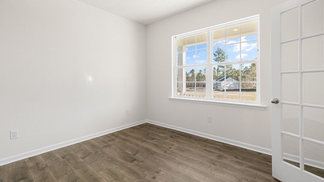 Spacious, unfurnished interior of a new home in Mason Ridge, Spring Lake (Image 45).