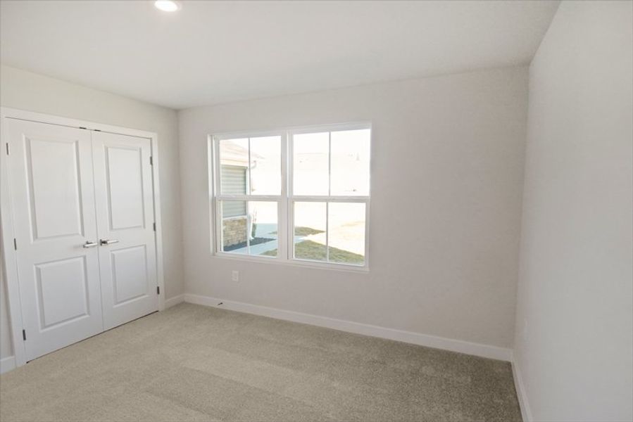 Spacious, unfurnished interior of a new home in Reidville Town Center Cottages, Duncan (Image 13).